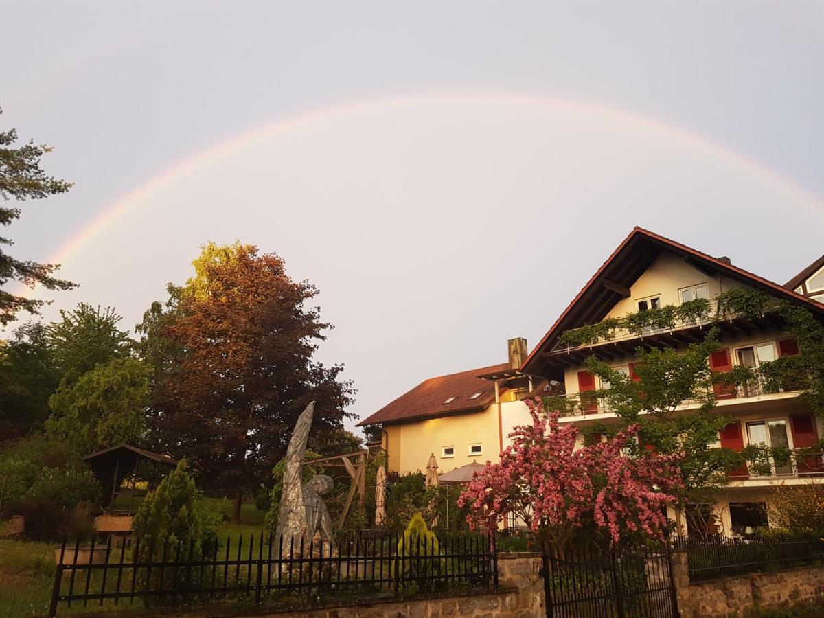 Hotel Kamps Ehrstadt Bagian luar foto